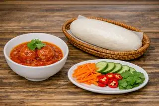 Hình ảnh White Bánh Mì with Meat Ball
