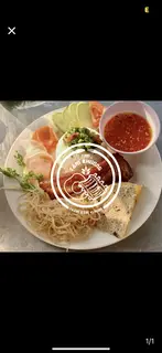 Hình ảnh cơm tấm sườn cọng + chả 