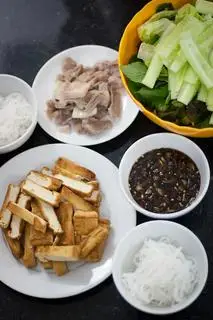 Hình ảnh Bún nước tương thập cẩm