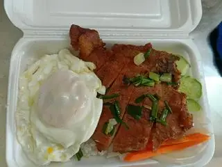 Hình ảnh Cơm Tấm Sườn Ốpla