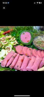 Hình ảnh nem chua Gia Lai chuẩn vị