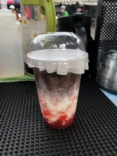 Hình ảnh Cacao latte dâu