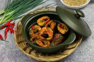 Hình ảnh Cơm cá lóc kho tộ