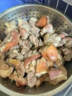 Hình ảnh giò heo ăn thêm