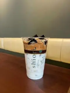 Hình ảnh Latte hạnh nhân
