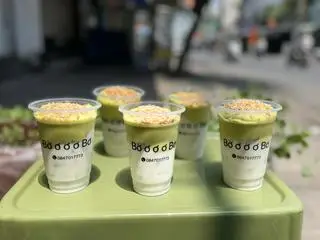 Hình ảnh Bơ già dừa non