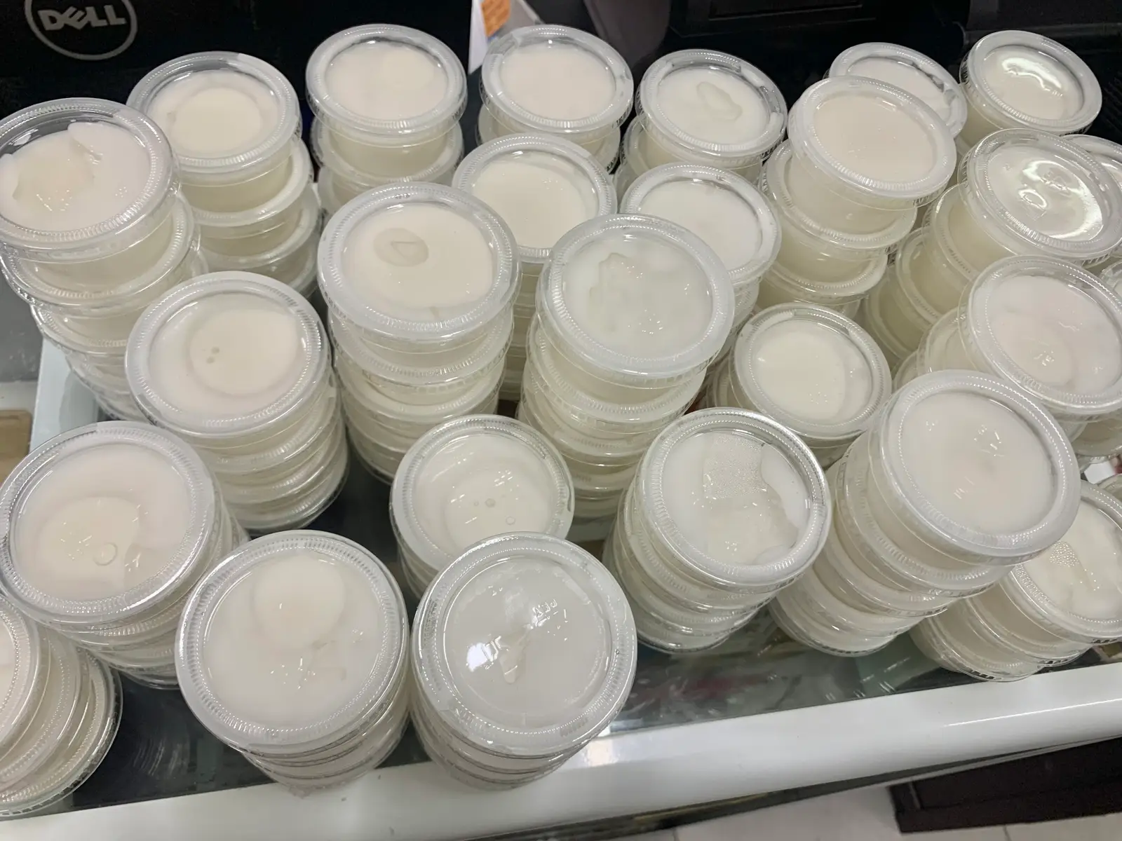 Hình ảnh thêm cốt dừa