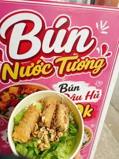 Hình ảnh Bún nước tương chả giò ghế