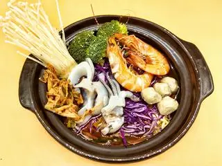 Hình ảnh Mỳ cay hải sản