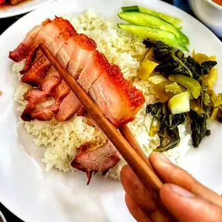 Hình ảnh Cơm Heo Quay - 1 Phần