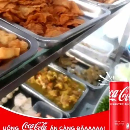 Hình ảnh Bún cá cay đầy đủ - coca