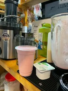 Hình ảnh Sinh tố dâu - chuối