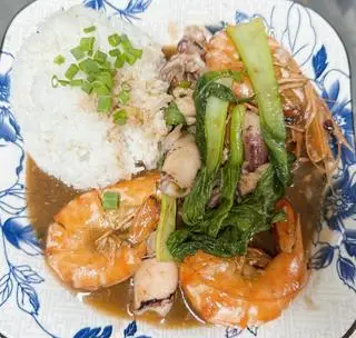 Hình ảnh CƠM SỐT HẢI SẢN 三鮮燴飯
