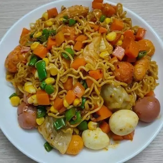 Hình ảnh Mỳ trộn mực xoắn