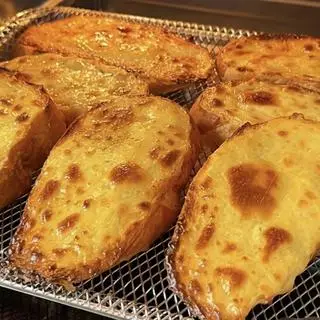 Hình ảnh Bánh mì nướng sốt phô mai