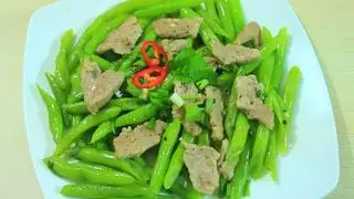 Hình ảnh cơm + Đậu que xào thịt