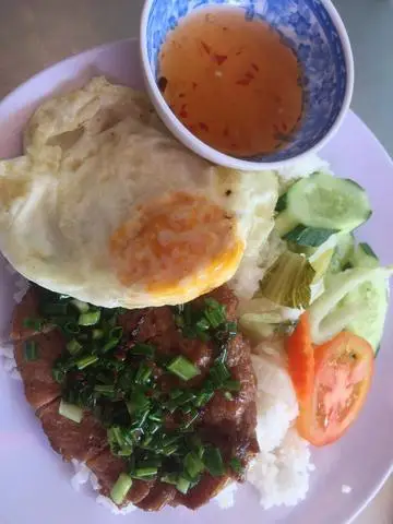 Hình ảnh Quán Cơm Ngon - Cơm Tấm & Cơm Gà Xối Mỡ
