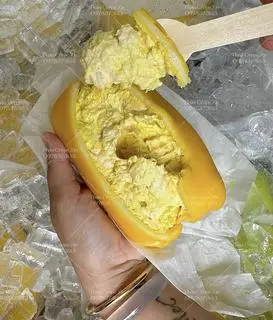 Hình ảnh Crep cuộn mochi full sầu