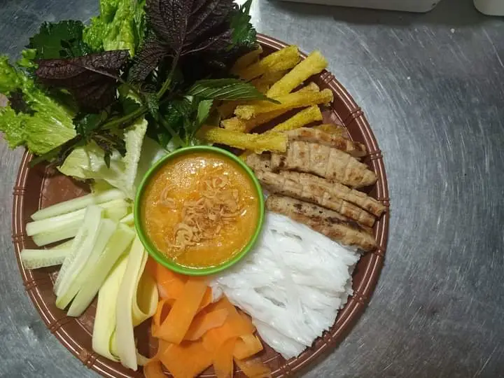 Hình ảnh Nem nướng Nha Trang suất lớn