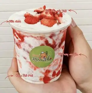 Hình ảnh Dâu lắc phô mai chua