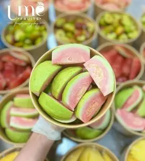 Hình ảnh Box Ổi ruby ruột đỏ 800gr