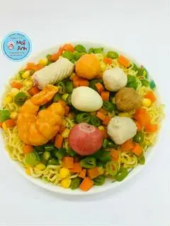 Hình ảnh Combo Mì Thập Cẩm + Nước