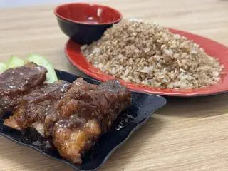 Hình ảnh cơm rang sườn xào(mềm)