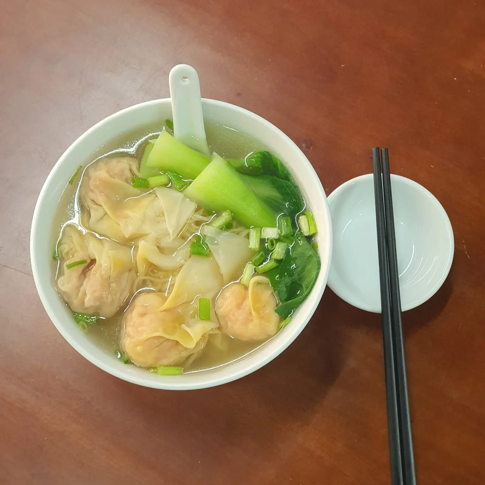 Hình ảnh Mì hoành thánh đặc biệt
