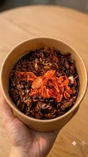 Hình ảnh Mì xào tương Hàn/ Đen kim chi bò 