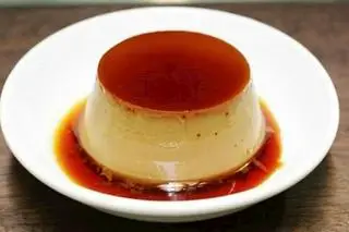 Hình ảnh bánh flan truyền thống 