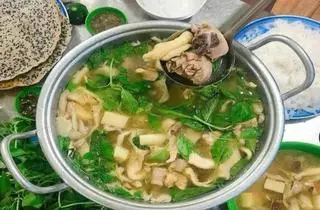 Hình ảnh LẨU GÀ TA LÁ É Cô Đơn Siêu Ngon( 1 người ăn )