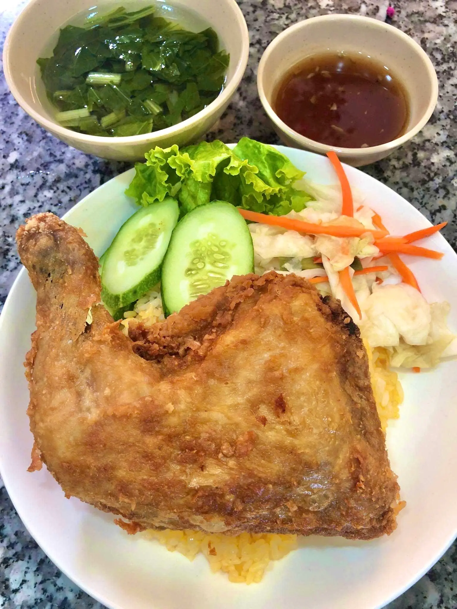 Hình ảnh Cơm đùi góc tư