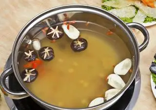 Hình ảnh Nước lẩu thêm (1 Lít) (Chỉ bán kèm lẩu)