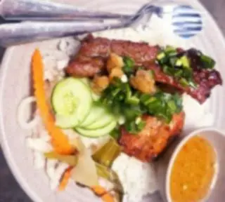 Hình ảnh Cơm Sườn Non  Bì