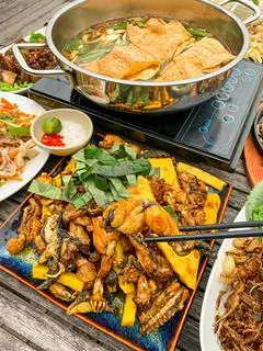 Hình ảnh Lẩu Ếch Sét Lớn