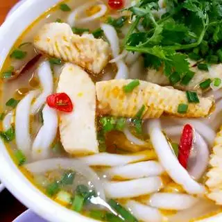 Hình ảnh Bánh canh cá lóc hấp