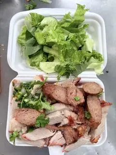 Hình ảnh Bánh hỏi nem nướng heo quay
