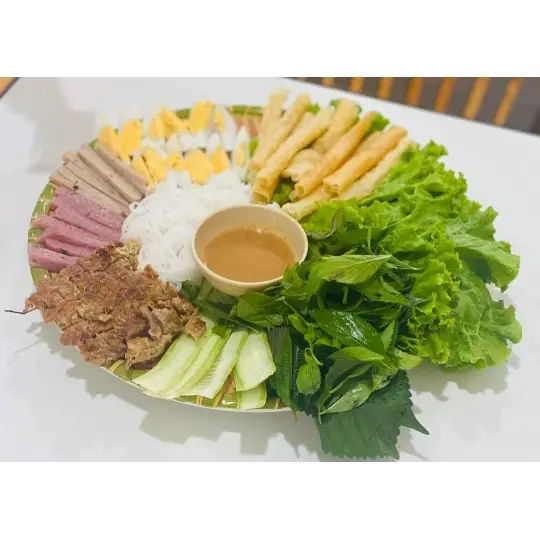 Hình ảnh Mẹt cuốn 3 người