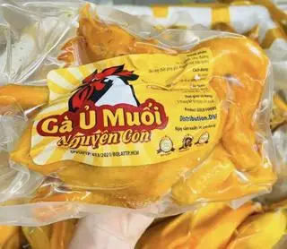 Hình ảnh Gà Ủ Muối Hoa Tiêu Nguyên Con Đặc Biệt