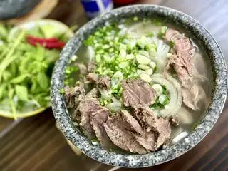 Hình ảnh Phở bò siêu thịt