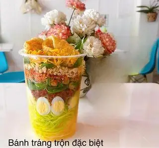 Hình ảnh Bánh tráng trộn đặc biệt 