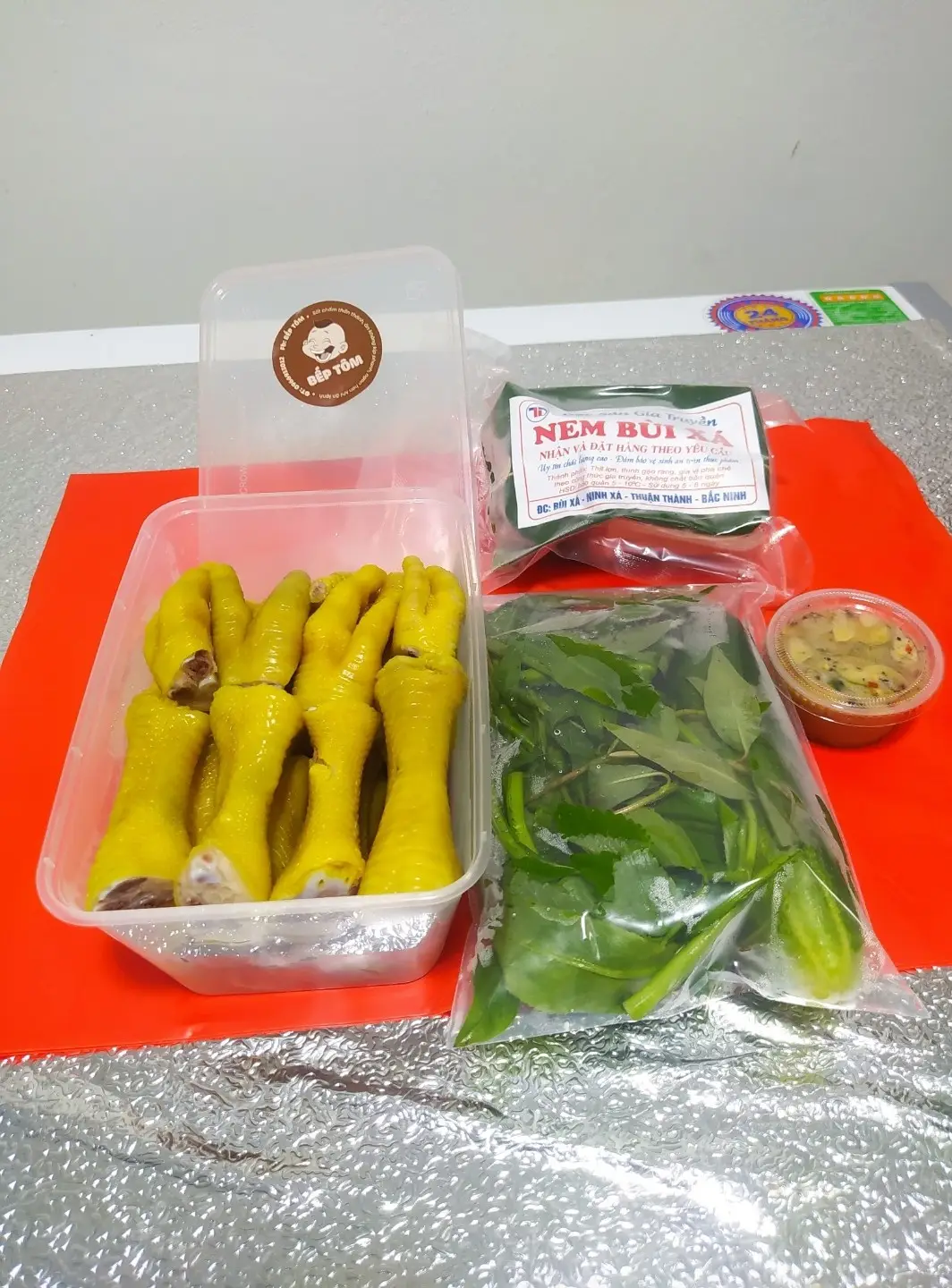 Hình ảnh COMBO CHÂN GÀ THẢO QUẢ & NEM BÙI XÁ