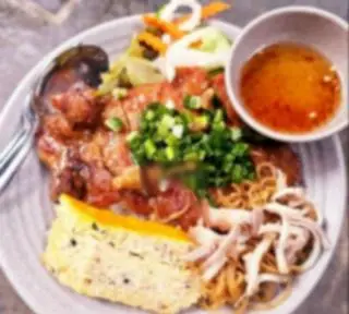 Hình ảnh Cơm Sườn Chả Cua