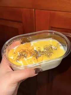 Hình ảnh Yến mạch kiwi - xoài
