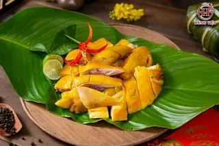 Hình ảnh Gà ủ muối hoa tiêu nửa con