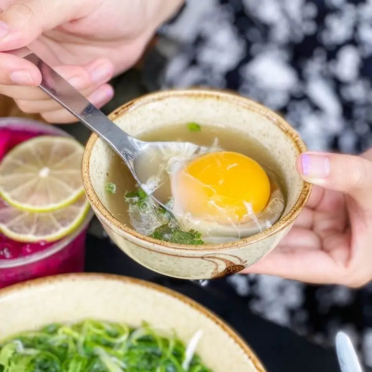 Hình ảnh Trứng Trần