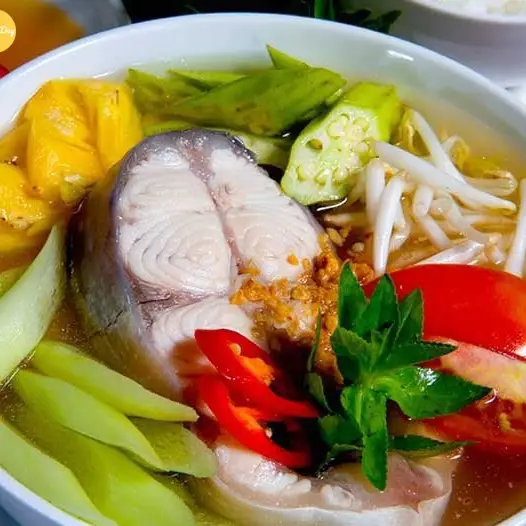 Hình ảnh Cơm - canh chua cá hú