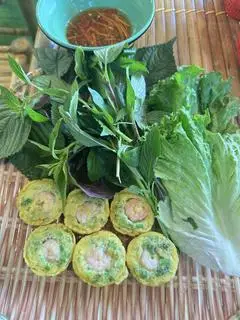 Hình ảnh Bánh khọt tôm giòn