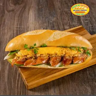 Hình ảnh Bánh Mì Nem Nướng Ốp La