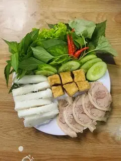 Hình ảnh BÚN , ĐẬU , THỊT BẮP GIÒ